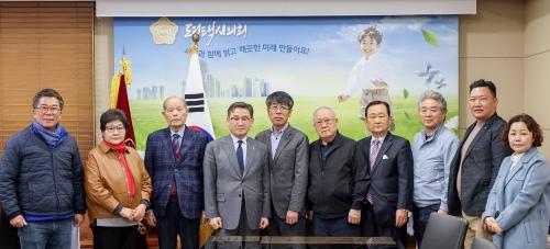[사진기사] 유승영 의장-평발협, ‘지역 현안 논의’ 간담회